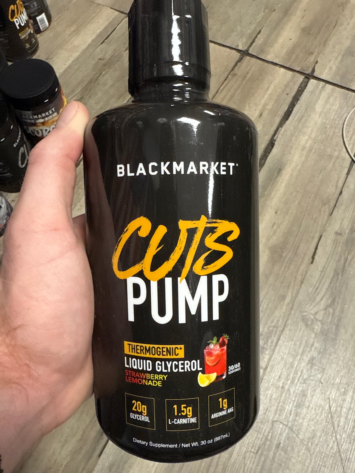 Blackmarket cuts pump